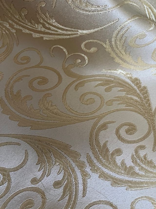 Tessuto  beige e oro