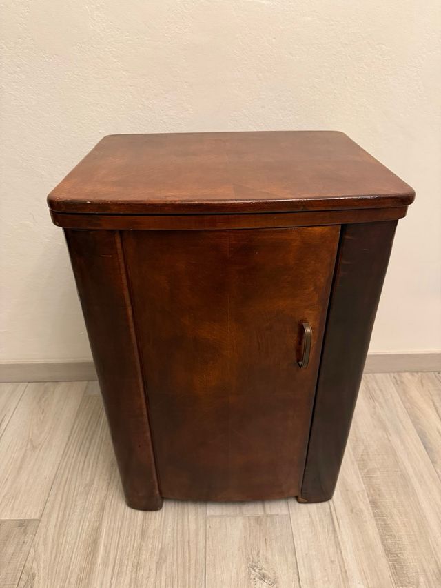 Macchina da cucire Singer funzionante con mobilett