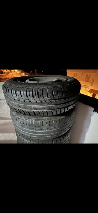Llanta de acero 195/65 R15 91T