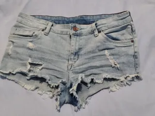 Shorts vaqueros rotos mujer