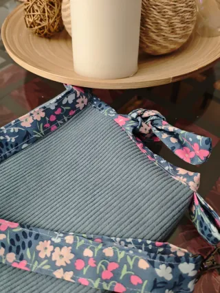 Bolso bandolera porta móvil floral