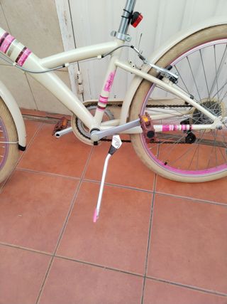 Bicicleta Btwin Poply 500 Paseo
(NO NEGOCIABLE)