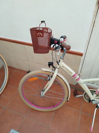 Bicicleta Btwin Poply 500 Paseo
(NO NEGOCIABLE)