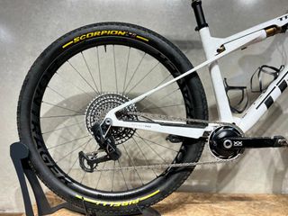 Trek Supercaliber / Talla ML / 29"