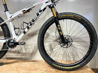 Trek Supercaliber / Talla ML / 29"