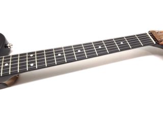 E46679-0 Guitarra Electrica Bad Bird Tlcs202200