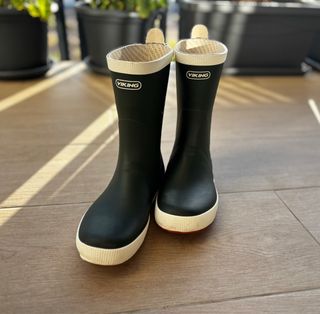 ¡REBAJADAS! Botas de agua, marca Viking 