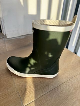 ¡REBAJADAS! Botas de agua, marca Viking 