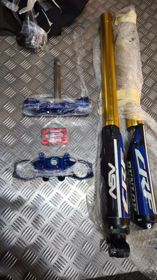 Horquilla Honda HM- CRM 50 Completa