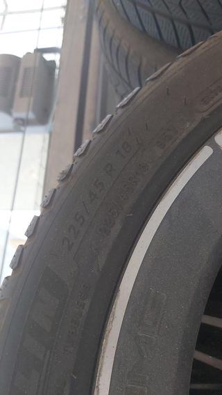 Llantas AMG originales con neumáticos invierno