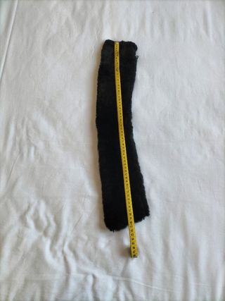 Cuello sintético negro