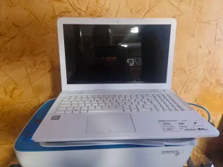 Ordenador Asus Blanco Poco Uso
