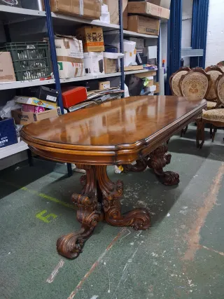 Antiguos muebles de salón 