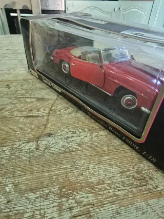 Mercedes Benz 190SL 1:18 Maisto Cabriolet 1955