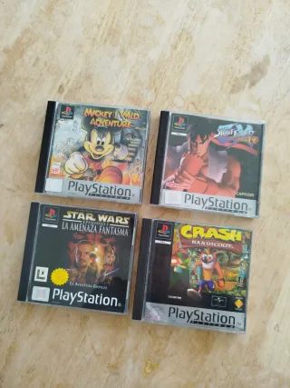 Lote Ps1 play station cajas y manuales 
Crash Band