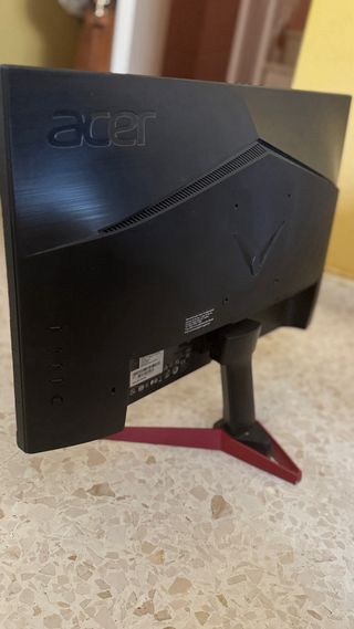Monitor 1080p 165Hz IPS con altavoces