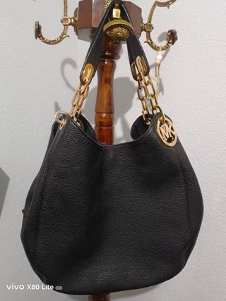 Bolso Michael Kors Negro y Dorado