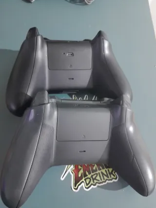 Mandos Xbox One