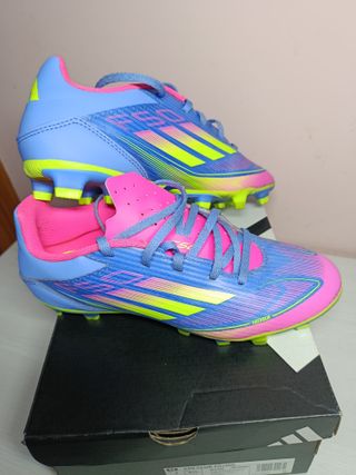 Botas de fútbol Adidas F50 Club FG/MG Talla 40 