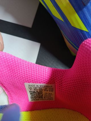 Botas de fútbol Adidas F50 Club FG/MG Talla 40 