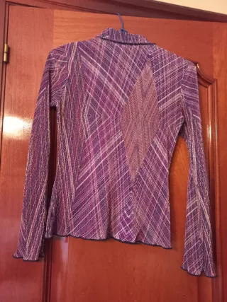 Jersey cuello alto estampado talla 40