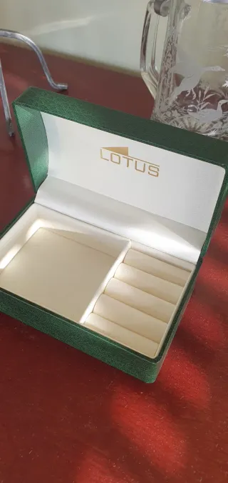 Estuche Joyero Lotus Verde y Beige