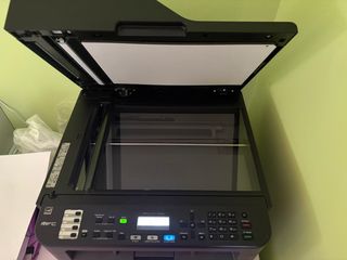 Impresora Multifunción Láser Brother MFC-L2710DW