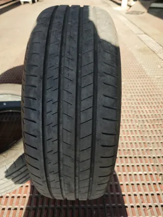 Bridgestone Alenza 225/60R18 104W Usados