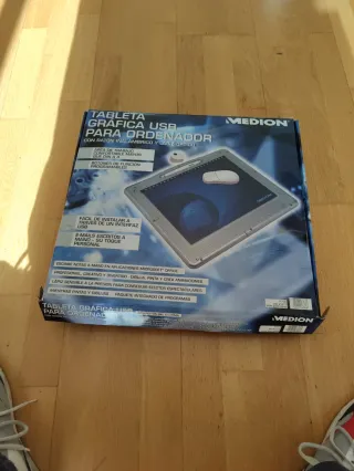 Tableta Gráfica USB Medion con Ratón