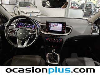 Kia Ceed 1.6 MHEV iMT Drive 100 kW (136 CV)