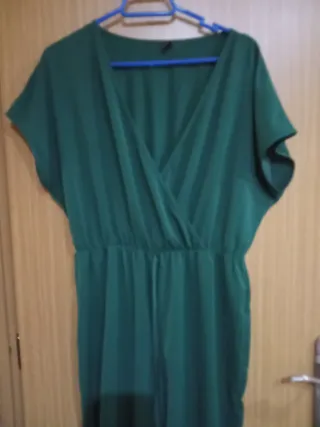 Mono verde talla L