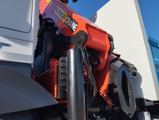 Mercedes-Benz ANTOS 26 39 - GRUA