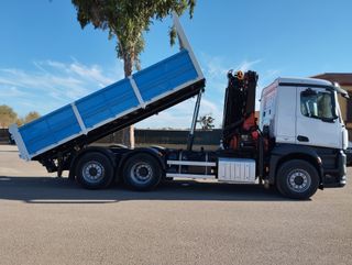 Mercedes-Benz ANTOS 26 39 - GRUA