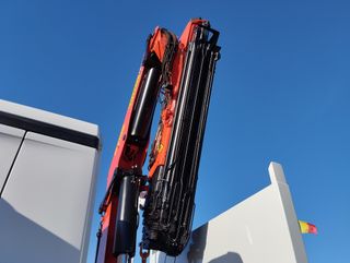 Mercedes-Benz ANTOS 26 39 - GRUA