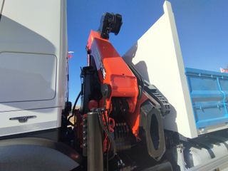 Mercedes-Benz ANTOS 26 39 - GRUA