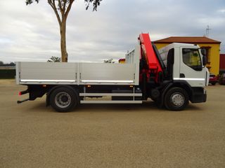 Renault LANDER 320 DXI--GRUA