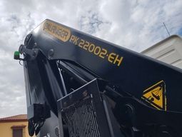 Volvo FM 370 - GRUA