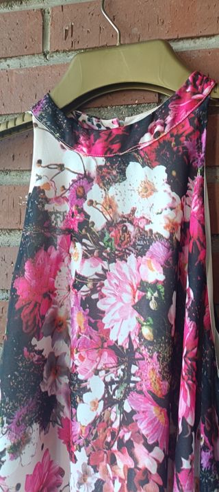 Vestido estilo halter Flores