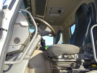 Volvo FMX 420-GRUA