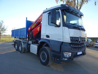 Mercedes-Benz AROCS  33 51-GRUA