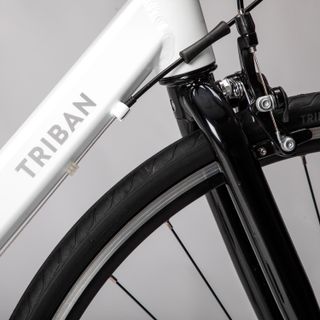 Bicicleta de carretera mujer aluminio monoplato 8V Triban