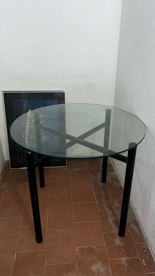 Mesa redonda cristal y metal