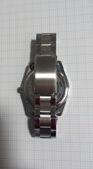 Reloj Donoost Negro y Plateado