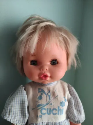 Muñeca Cuchi