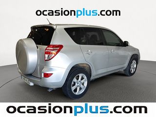 Toyota Rav4 2.0 D-4D Active 4x2 110 kW (150 CV)