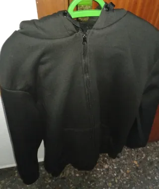 Sudadera con capucha Zeeman negra hombre
