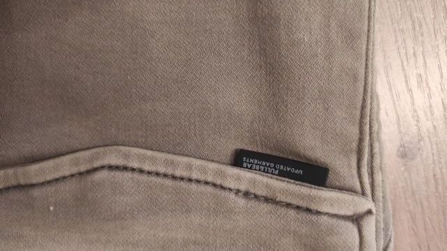 Pantalones cortos cargo Pull&Bear M verde militar