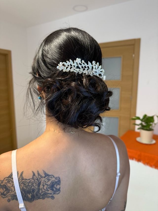 Maquillaje y Peinado Profesional