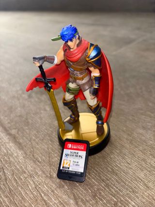 Smash Bros Ultimate + Amiibo