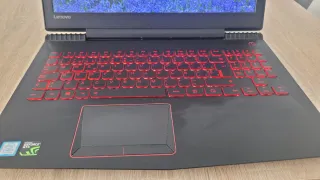 Lenovo Legión Y520 Gaming Laptop